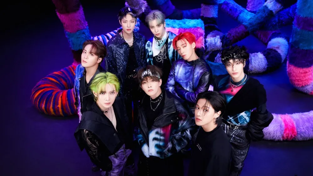 Kpop ATEEZ Naik Peringkat di Chart Album Billboard AS Kalahkan Taylor Swift