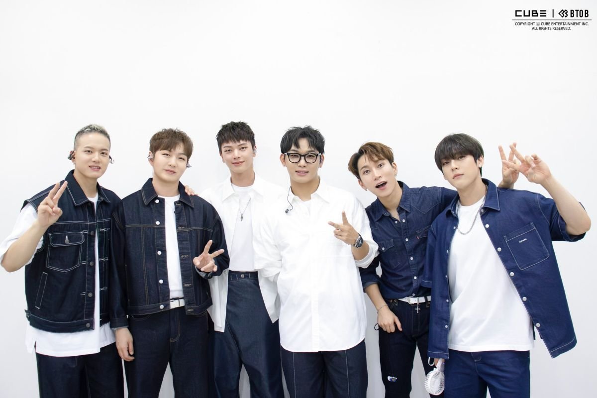 Para Member BTOB Menandatangani Kontrak dengan Agensi Baru Kegiatan Grup Menjadi Prioritas Kami