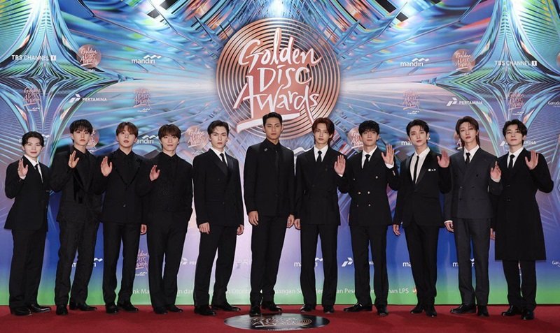 Seventeen Membawa 4 Pengharagaan