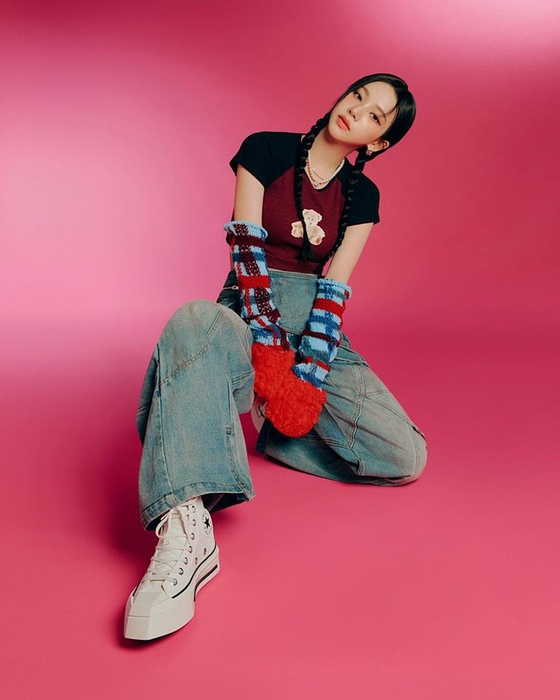 karina aespa converse 6