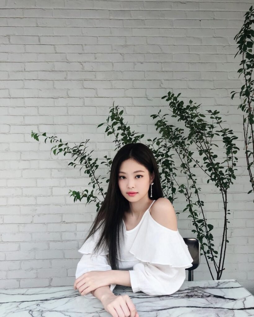 Jennie Black pink cute aestetic