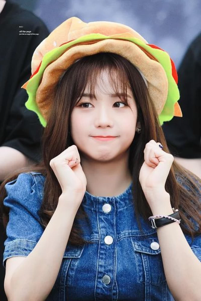 jisoo black pink aesthetic cute
