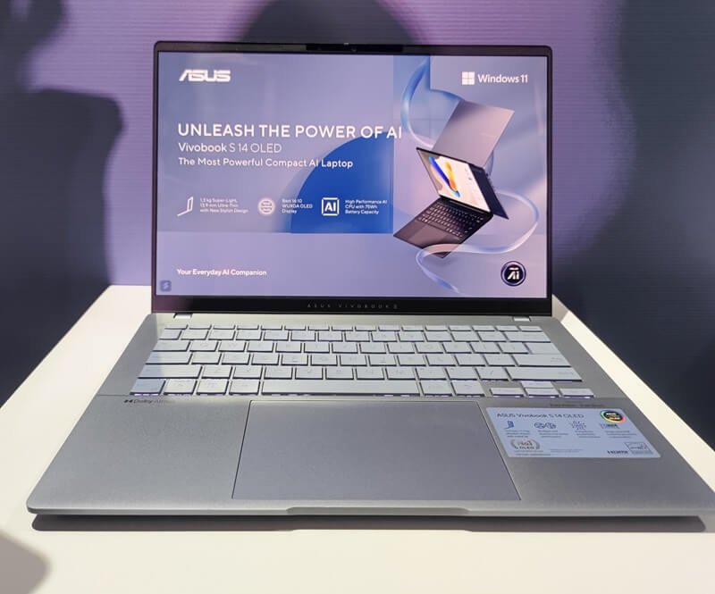 ASUS Vivobook S 14 OLED (2024) 10