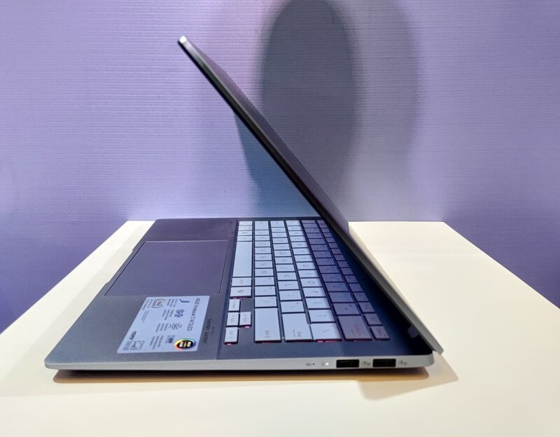 ASUS Vivobook S 14 OLED (2024) 7