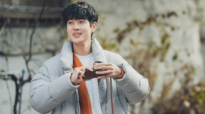 Choi Woo Shik Kembali ke Layar Kaca