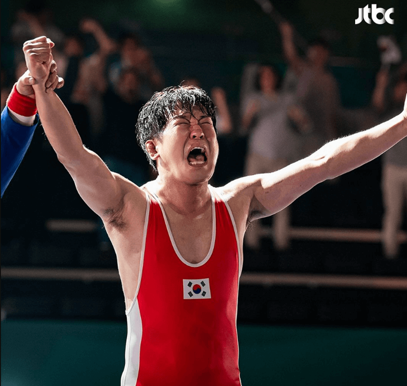 Heo Sung Tae Sebagai Go Man Sik Karakter yang Bikin Kagum