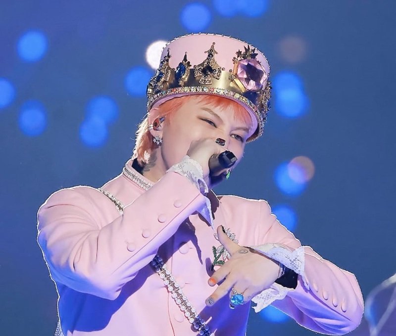 Lagu G-Dragon “HOME SWEET HOME” 3