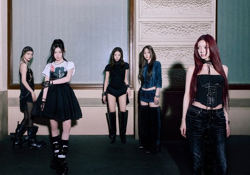 Comeback ITZY dengan Mini Album TUNNEL VISION