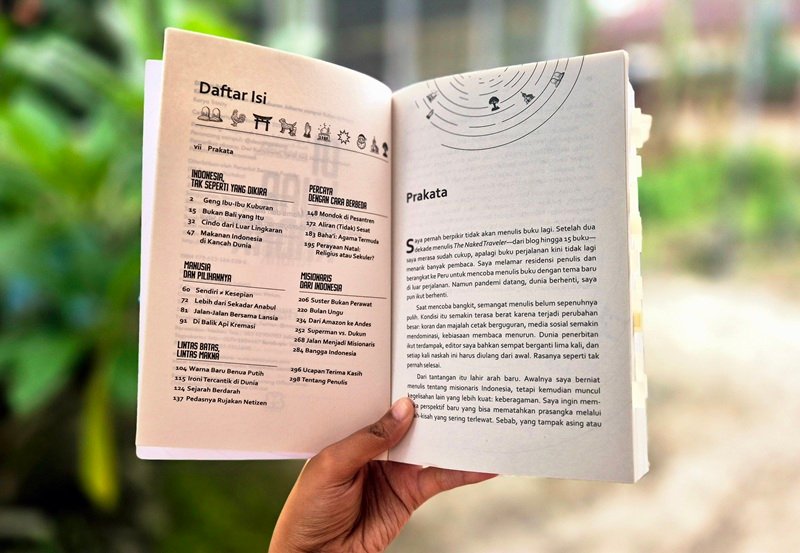 review buku di luar radar trinity (8)